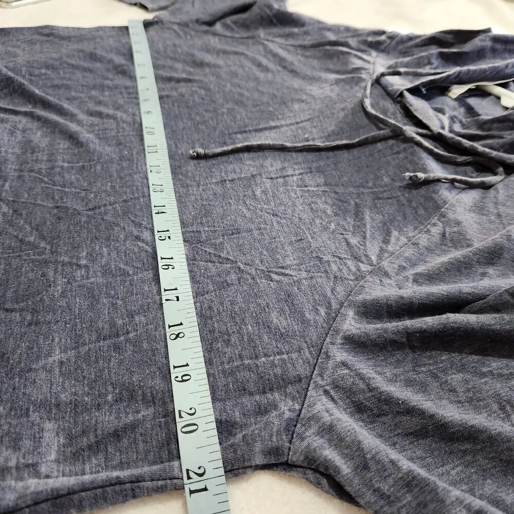 Ever Hottie Cropped  Hoodie In Size Large Blueberry Color Lightweight.  New